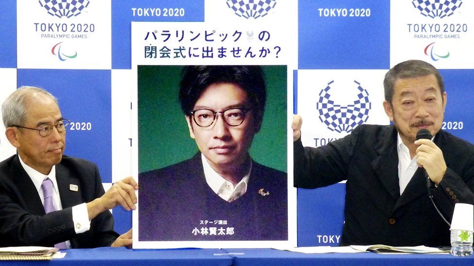 Tokio 2020: obligaron a renunciar al conductor de la apertura de los juegos por bromear sobre el Holocausto
